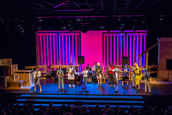 artsassembly_us_jfess_1138