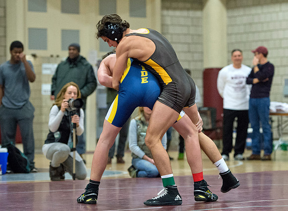 wrestling_wneiswa_champs_dburns_7519