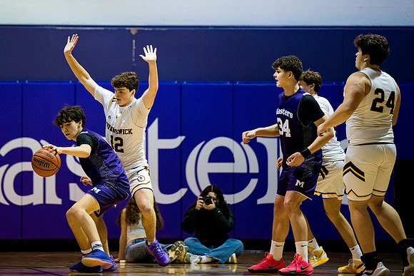 basketball_3rds_2025-02-12_ah_0141