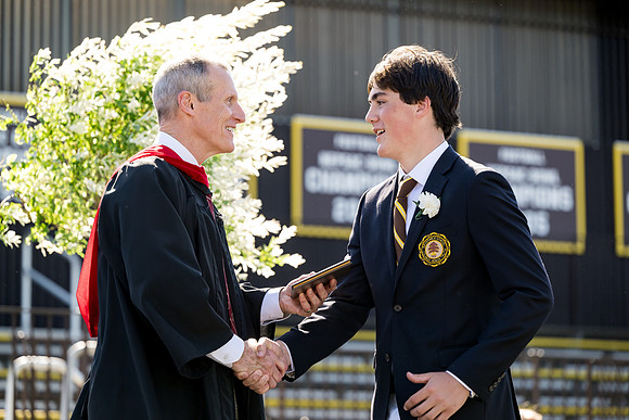 graduation24_diploma_ah_0433