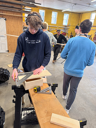 randolphvt2425_trip06-6625_lp_7510