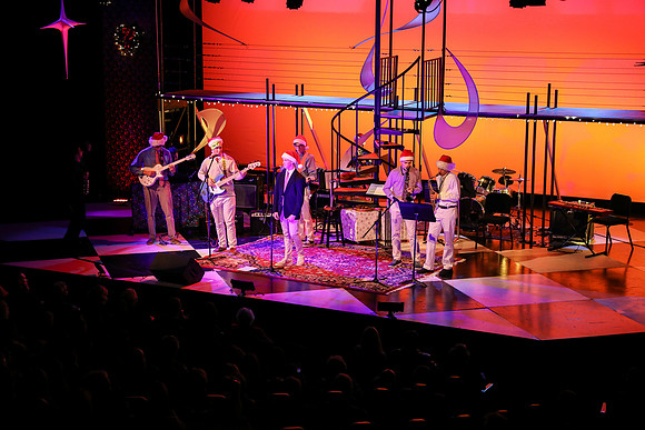 holidayconcert19_us_gh_0026