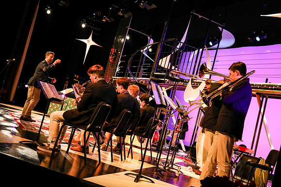holidayconcert19_us_gh_0003