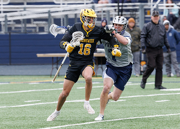 lacrosse_2025-04-12_fg_1977