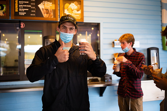 randolphvt2122_trip01_benjerrys_bdf_7524