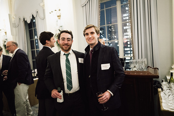 alumni_holidayparty19_jk_2790