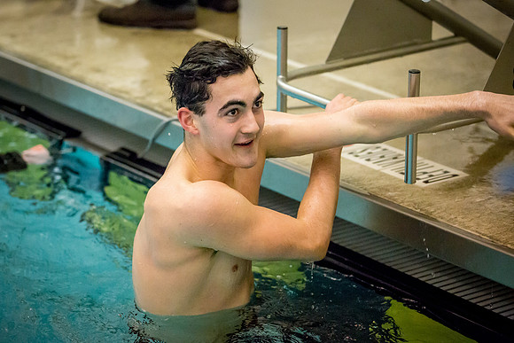swimming_2018-12-05_jfess_1620