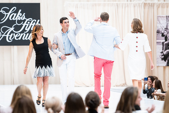fashionshow19_runway_wkl_1105