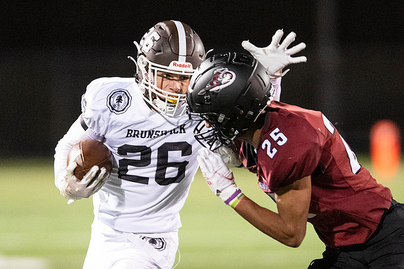 football_jv_2021-11-08_dburns_0968