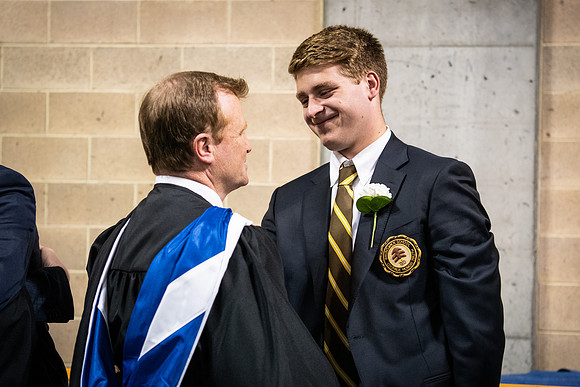 graduation19_wkl1_8615