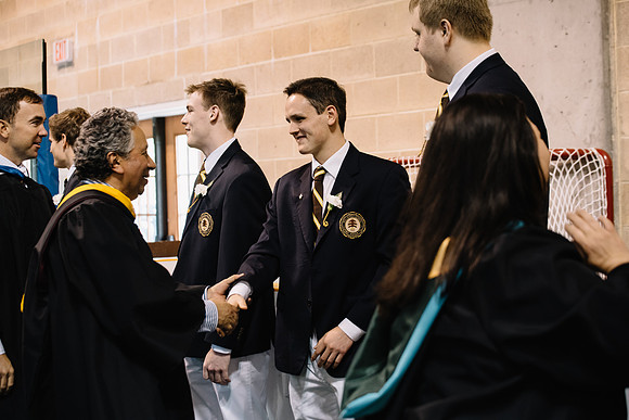graduation16_hp_9765