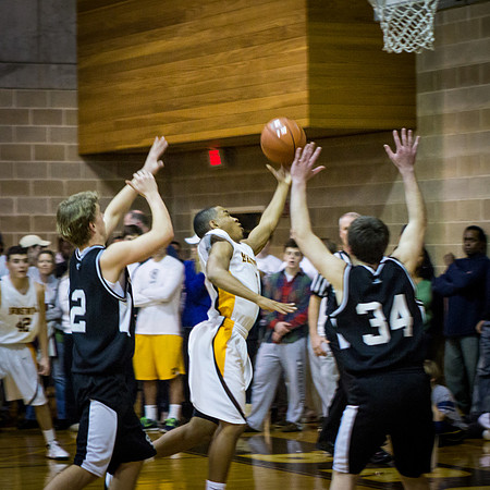 bball_stlukes_2013-01-11_7738