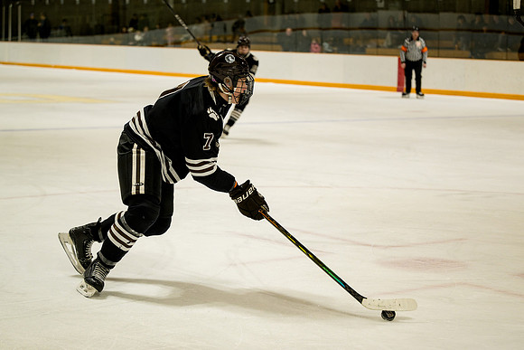 hockey_2025-02-21_ah_0103