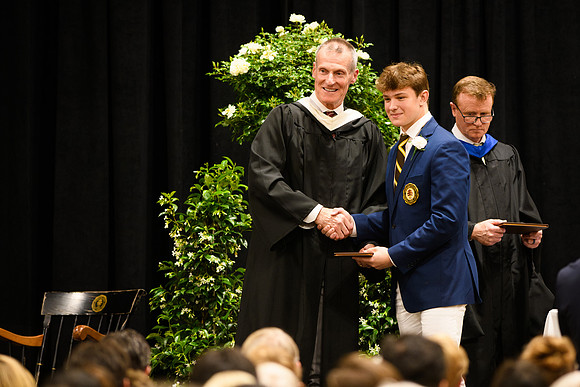 graduation25_diploma_wkl1_4658