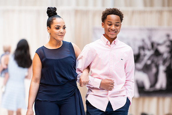 fashionshow19_runway_wkl_0829