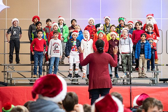 holidayassembly19_wkl_1409