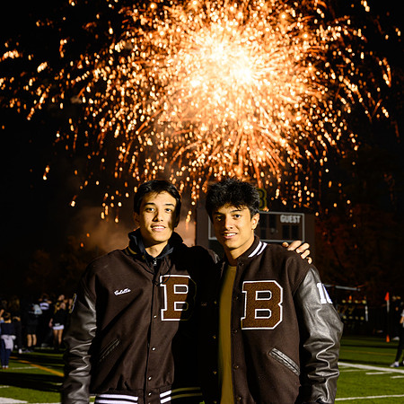 hc24_fireworks_wkl2_7984n