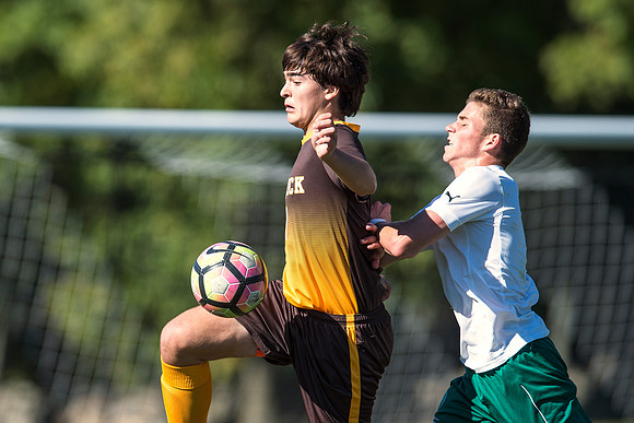 soccer_2016-09-24_dburns_2524