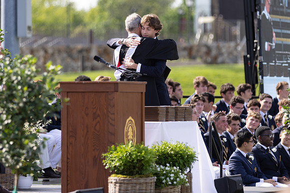 graduation22_diplomas_gh_0542