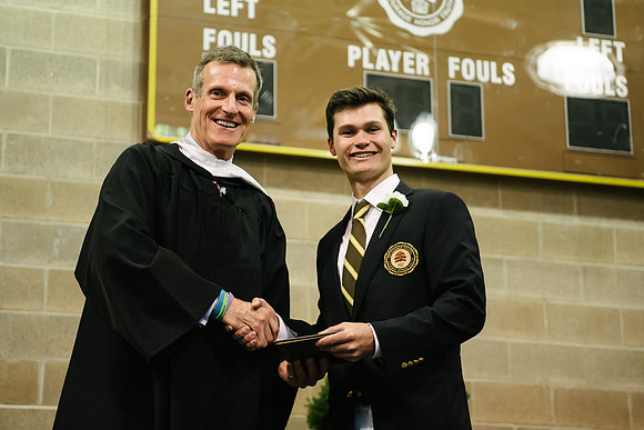graduation19_ah_0585