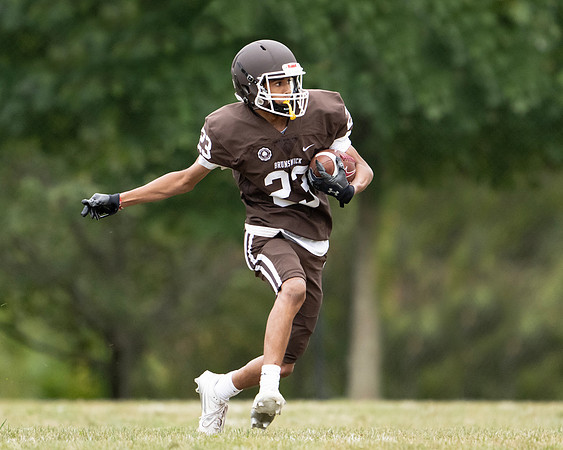 football_freshman_2024-09-23_dburns_7582