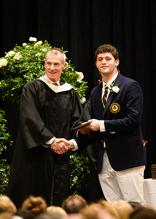 graduation25_diploma_wkl1_5386
