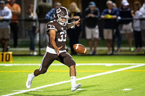 football_2019-09-27_wkl_8405