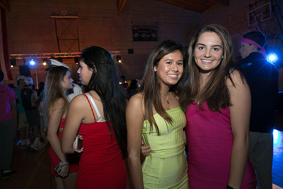 hc17_dance_us_ss_1279