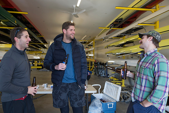 alumni_row16_mg_0909