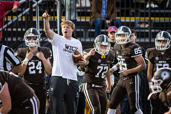 football_2019-09-27_wkl_8227