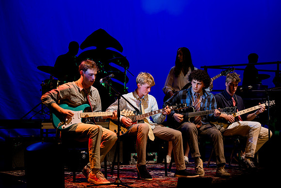 holidayconcert24_us_ah_0310