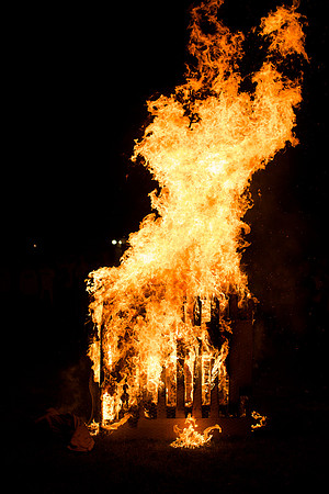 homecoming14_bonfire_jk_2652