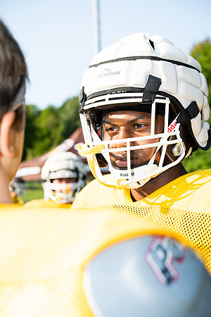 football_scrimmge_2024-09-04_jk_9502