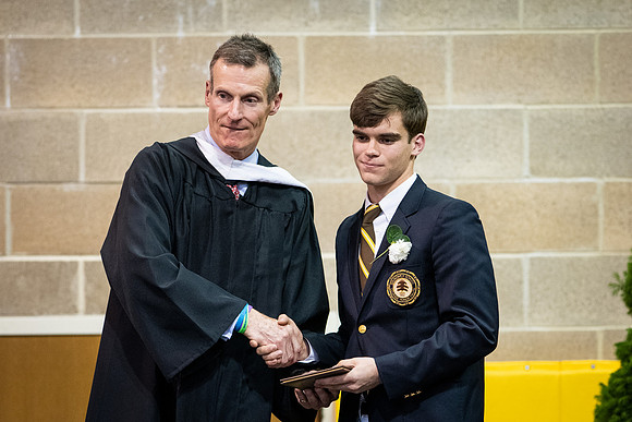 graduation19_wkl1_0323