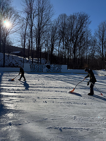 randolphvt2425_trip06-6625_lp_7441