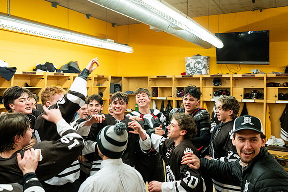 hockey_2022-03-02_nepsihaquarter_jk_5619