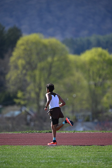 trackfield_2025-04-23_cp_3776