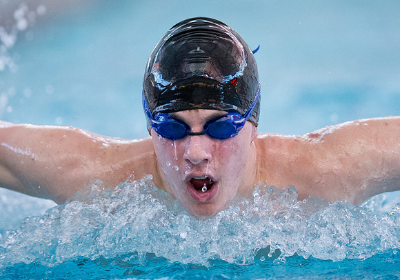 swimming_dburns_5349