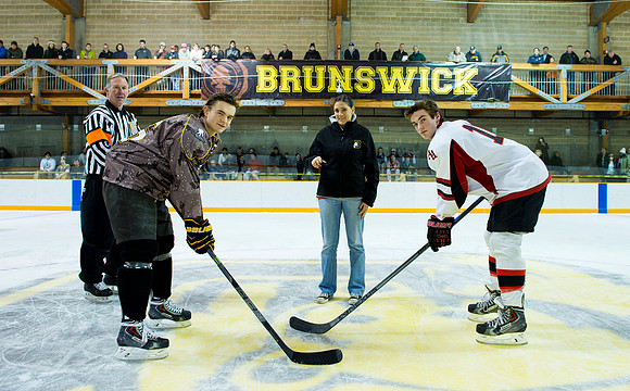 hockey_2015-01-06_woundwariors_dburns_4098