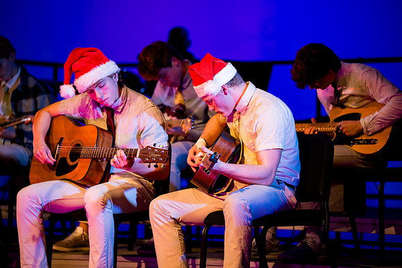holidayconcert24_us_ah_0102
