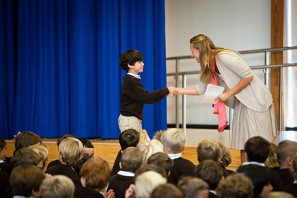 pay2wearpink_assembly_1572