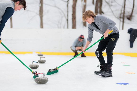 randolphvt2122_trip07_curling_bdf_0677