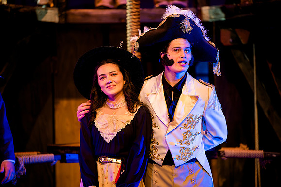 hmspinafore_springmusical25_sat1_us_ah_0412