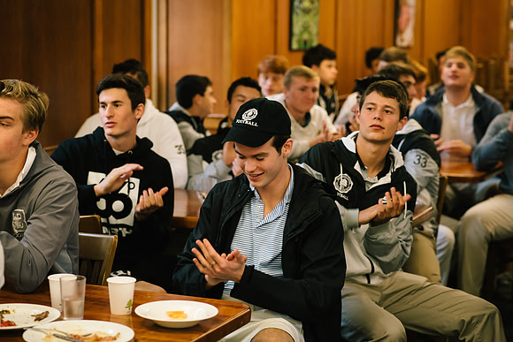 hc18_fballbfast_ah_0017