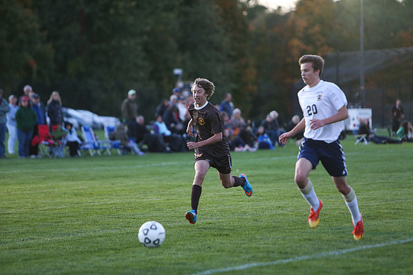 hc15_soccer_jv_mkras_0175