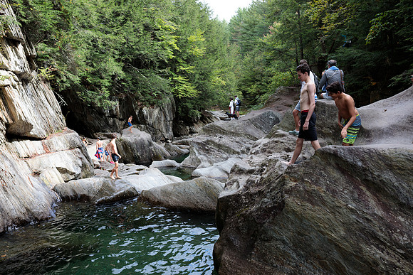 randolphvt1819_trip01_warrenfalls_bdf_7615