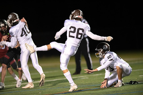 football_jv_2021-11-08_dburns_0929