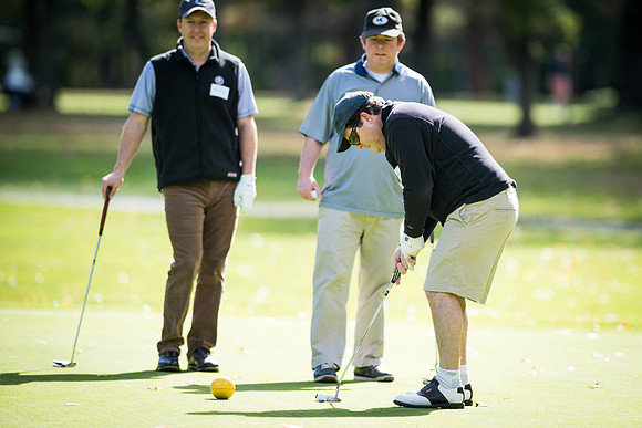hc15_alumni_golf_wkl_5166