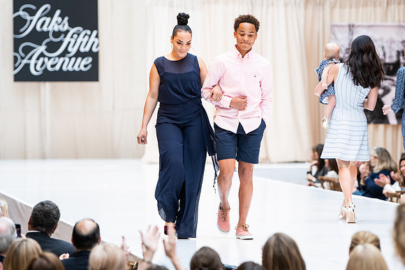 fashionshow19_runway_wkl_0822
