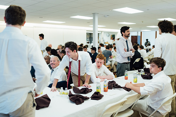 srfaculty_dinner22_jk_1608